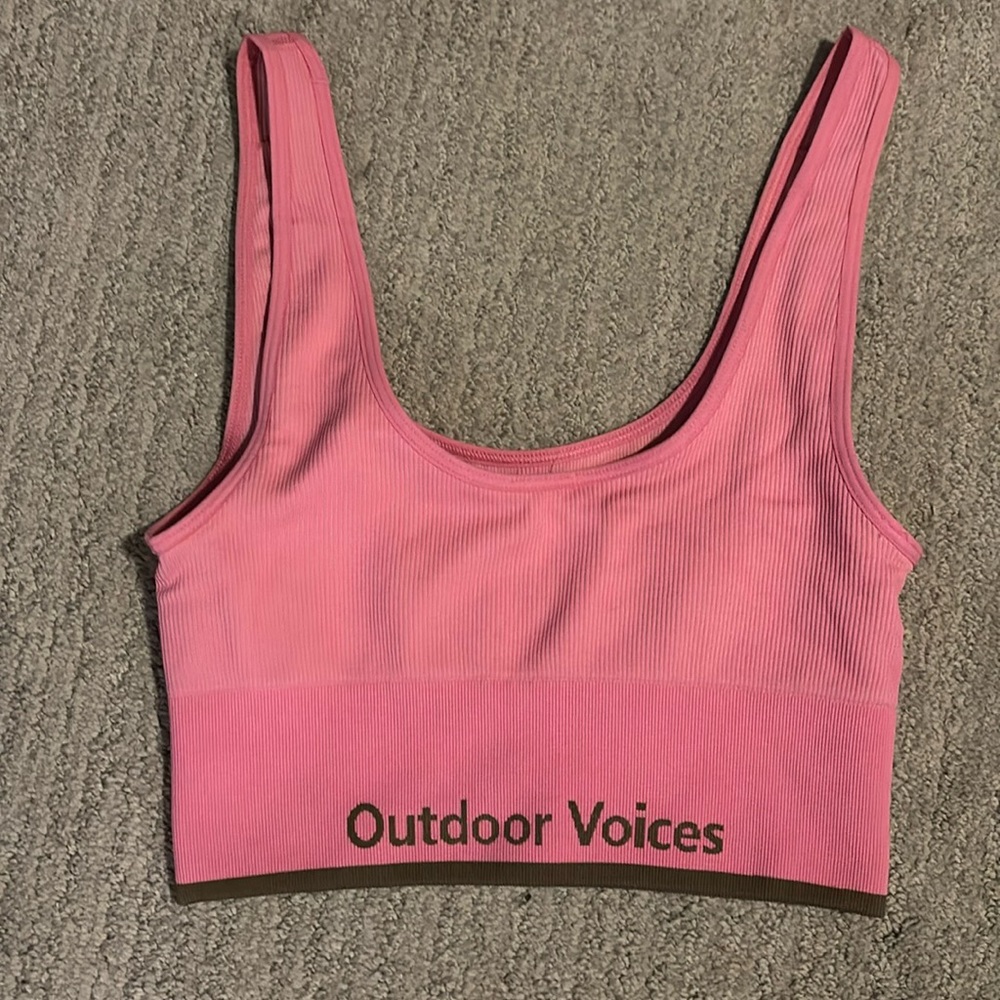 Outdoor Voices Ribbed Sports Bra in Bubblegum Size Small